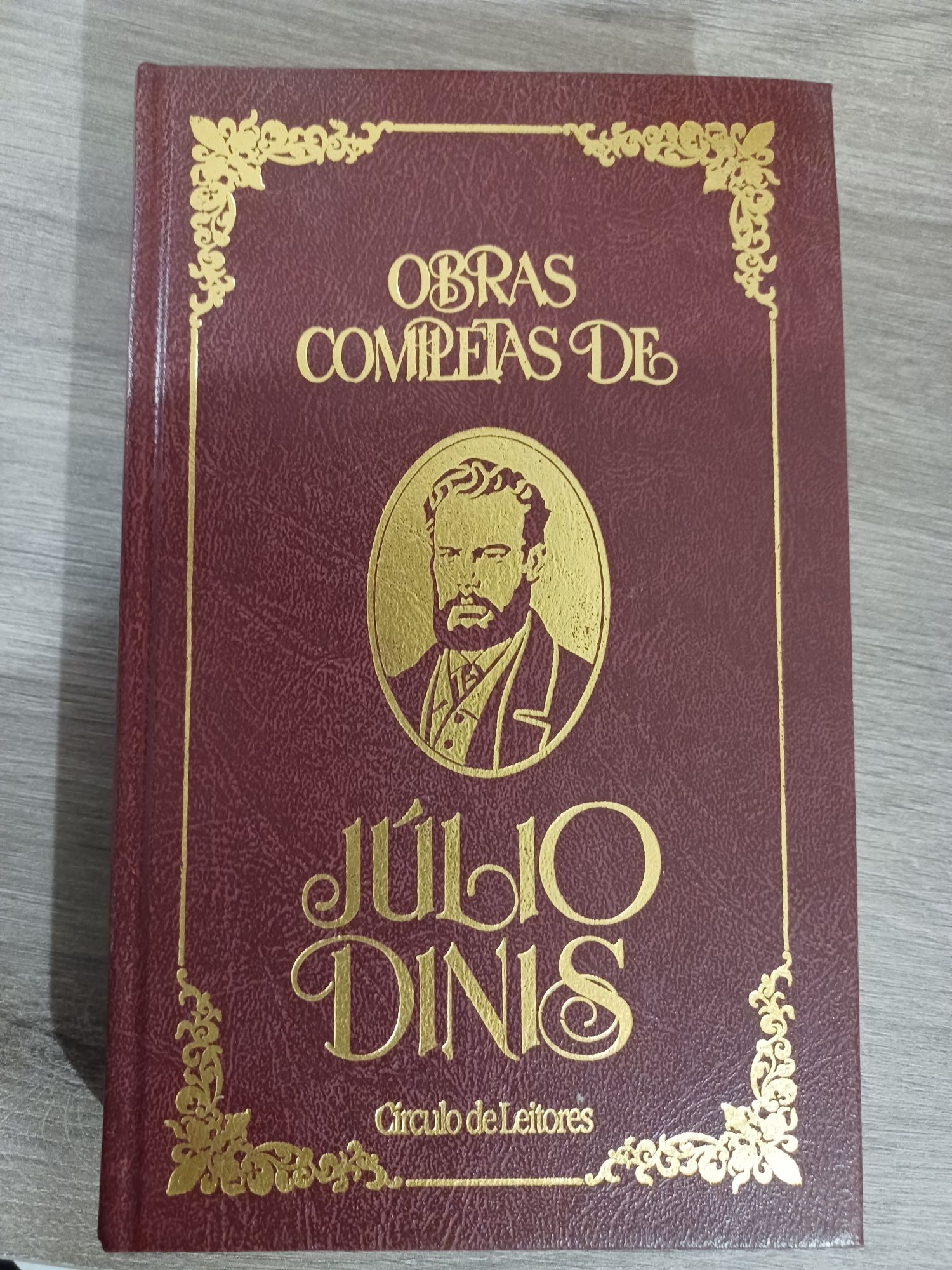 Júlio Dinis - Obras completas de Júlio Dinis Coleção  de 9 livros