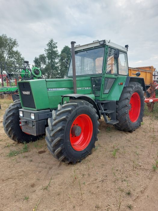 Ciagnik rolniczy Fendt Favorit 615