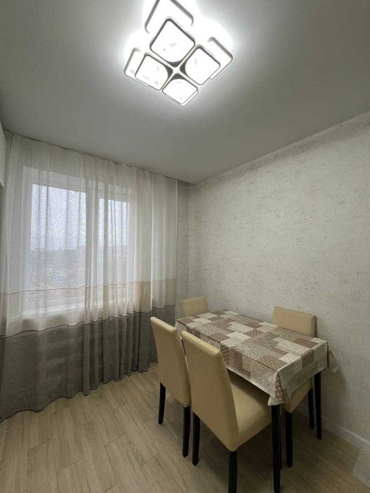 "Три кімнати щастя і затишку»