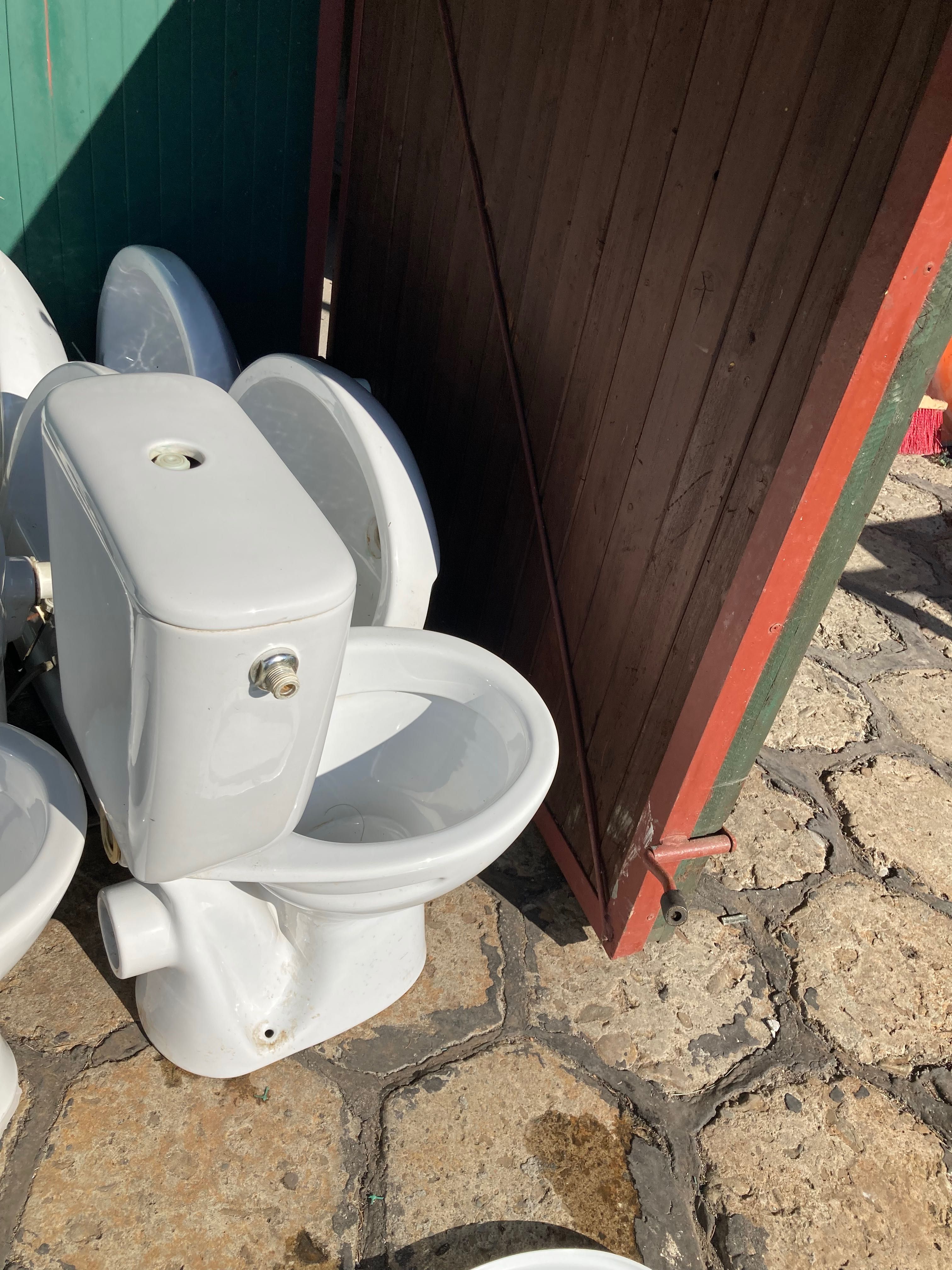 WC kompakt tył 2 szt.