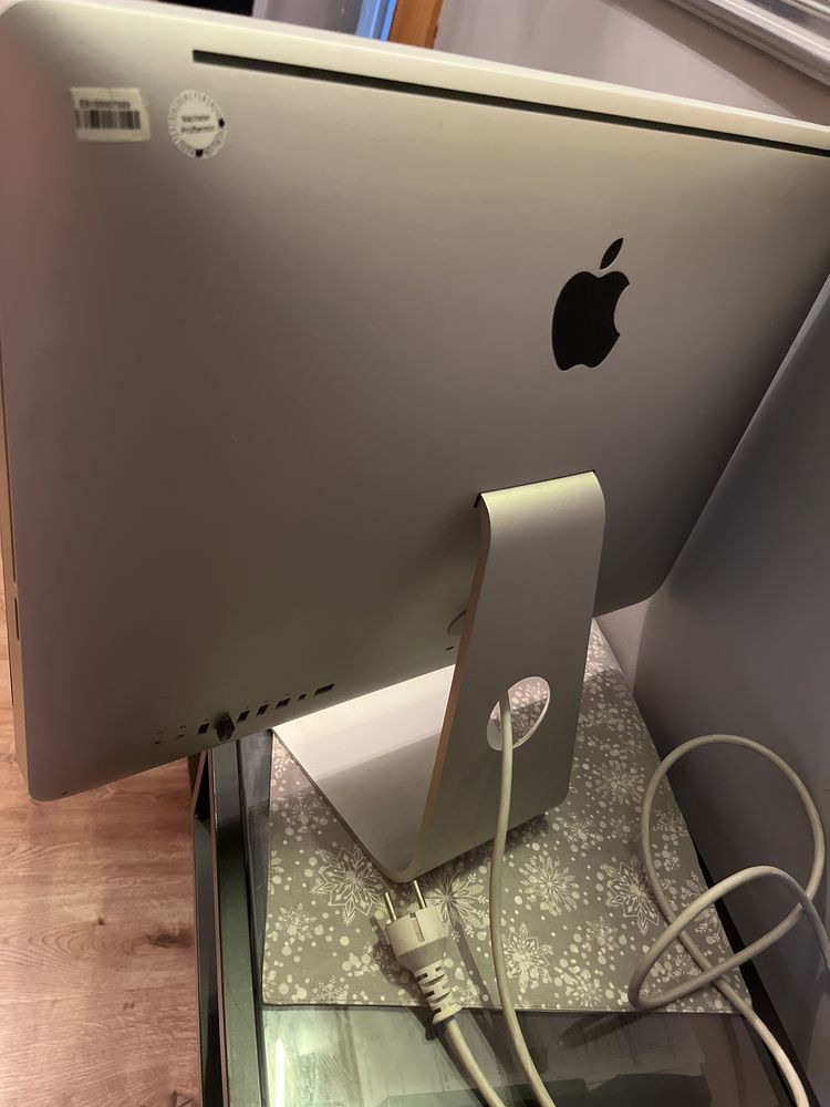 Apple IMac, 21,5” , uszkodzony