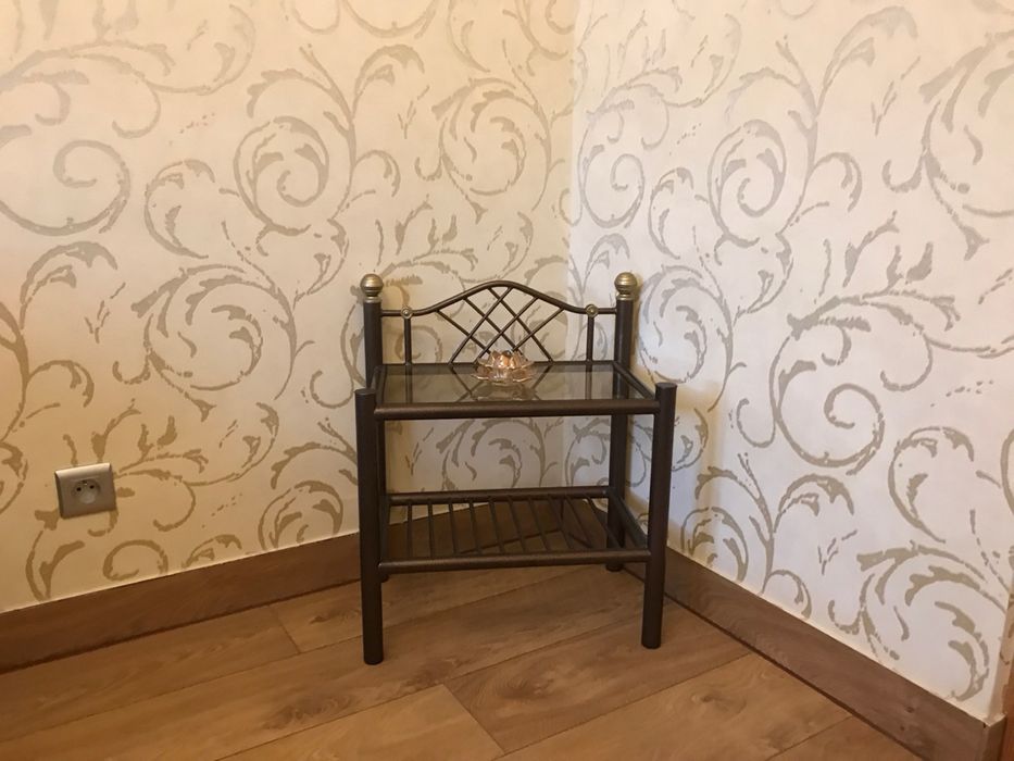 Łóżko + nakastnik