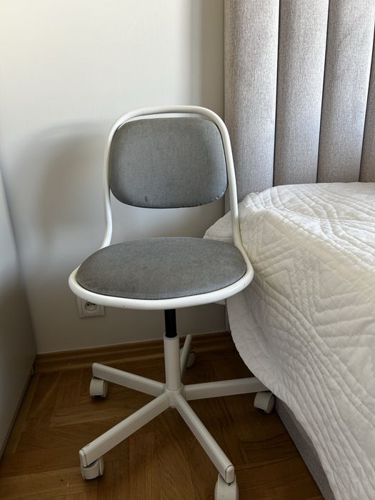 Krzesło do biurka dziecięce Ikea Orfjall szare