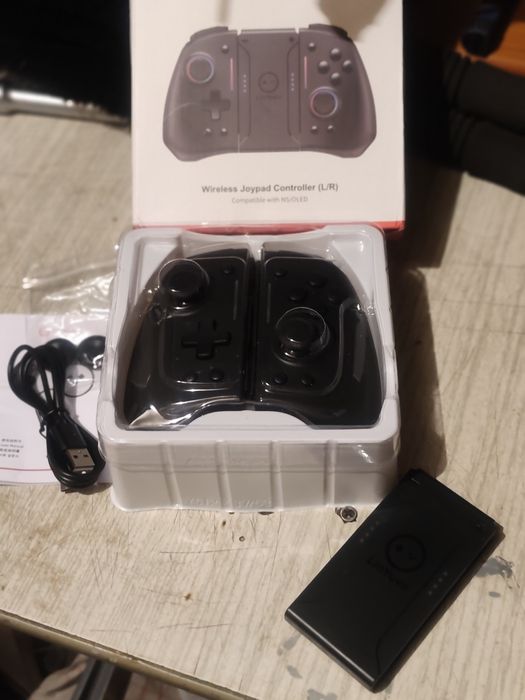 Bezprzewodowy kontroler pad do Nintendo Switch Joypad Linyuvo