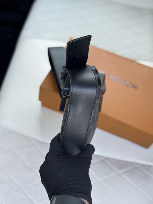 Стильна чоловіча мужская сумка барсетка Louis Vuitton