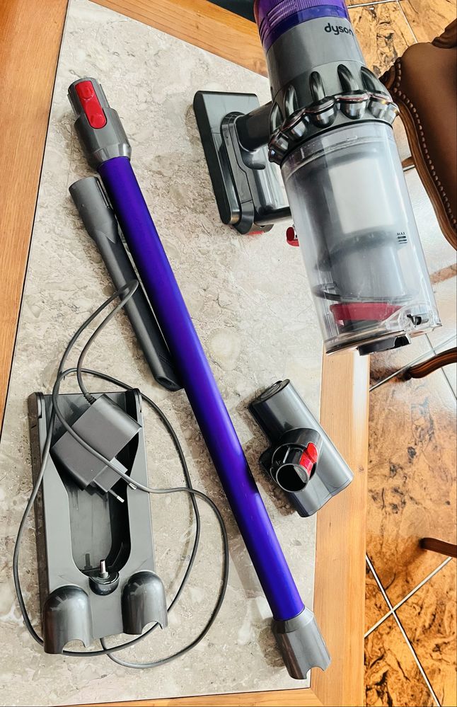 Aspirador dyson com defeito
