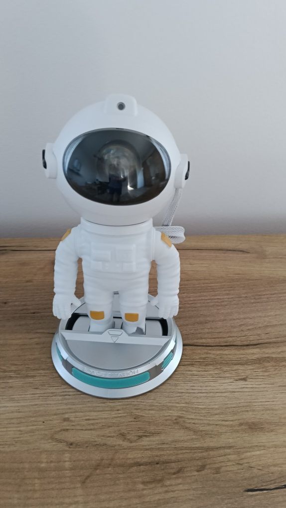 Projektor astronauta