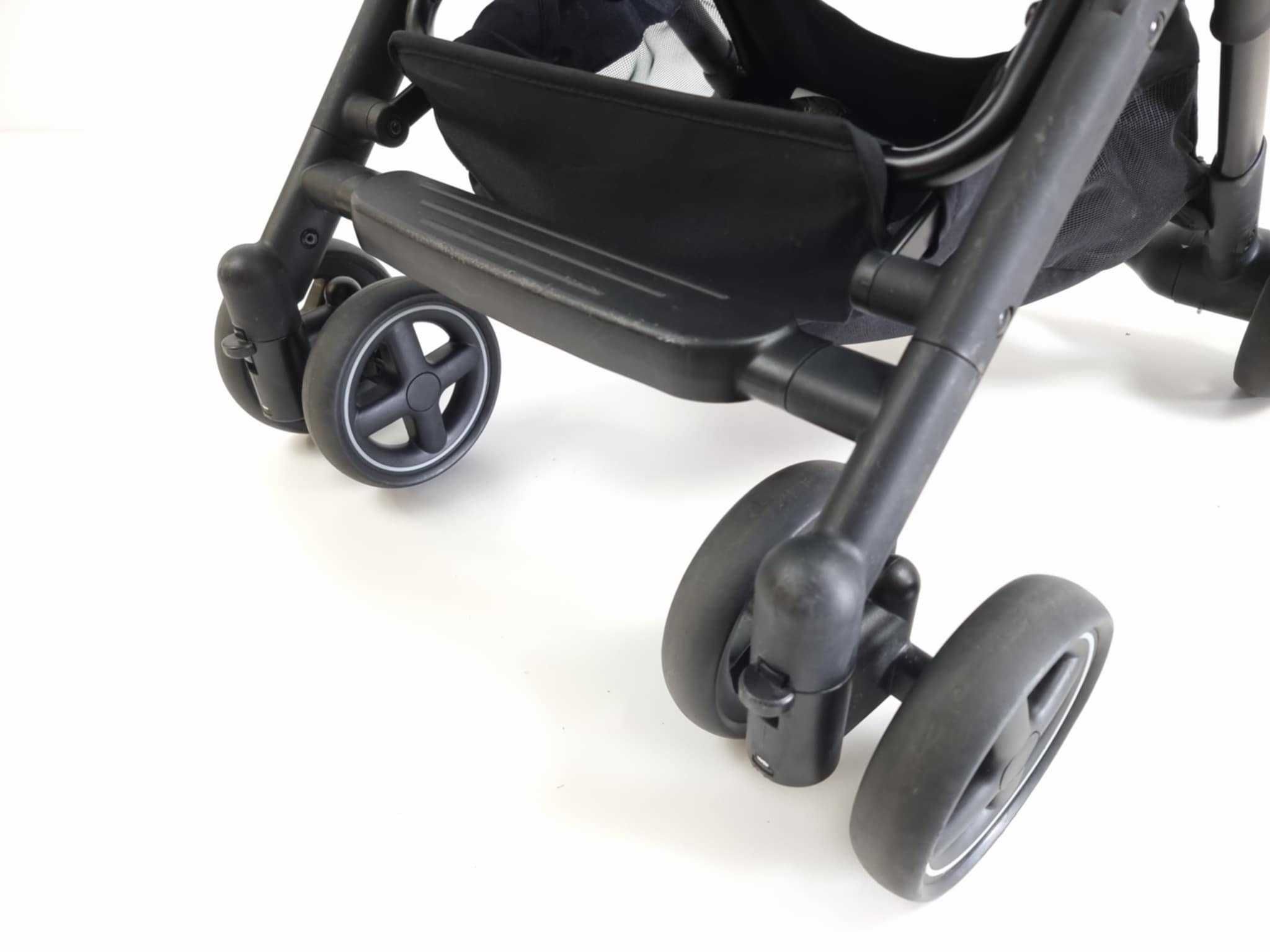 Wózek spacerowy Maxi Cosi Lara 2 Select Grey do 22 kg lekki