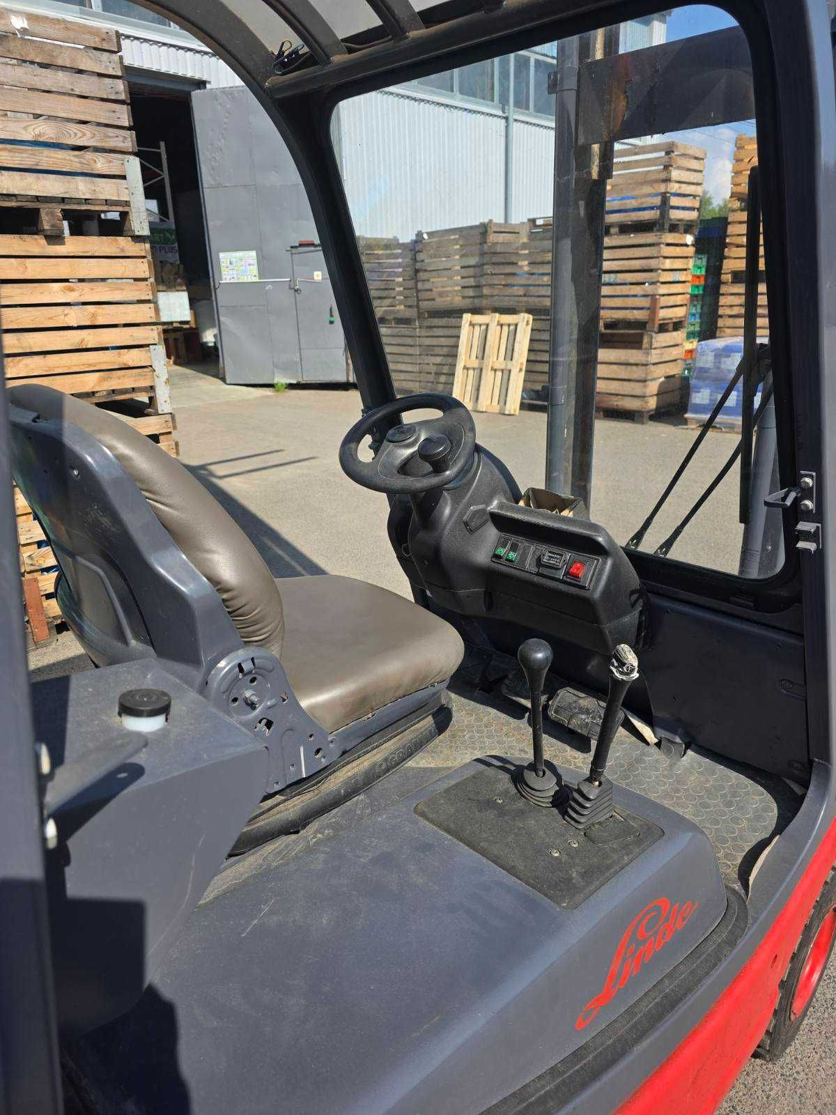 Продаю газовий автонавантажувач Linde AG