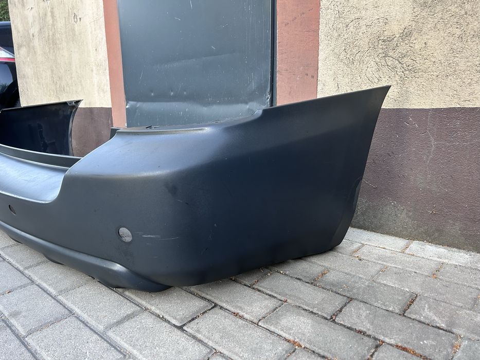 Zderzak tył Subaru Forester II 02-06r. 4x PDC oryginał