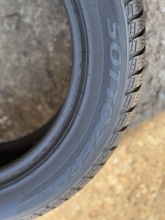 Топова шина‼️215/55 R17 Pirelli SottoZero 3 6.4мм 2023 рік