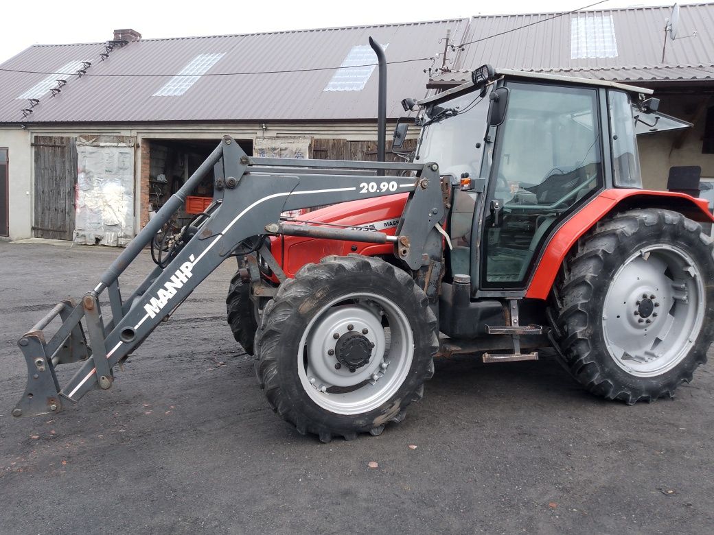 Massey Ferguson 4235