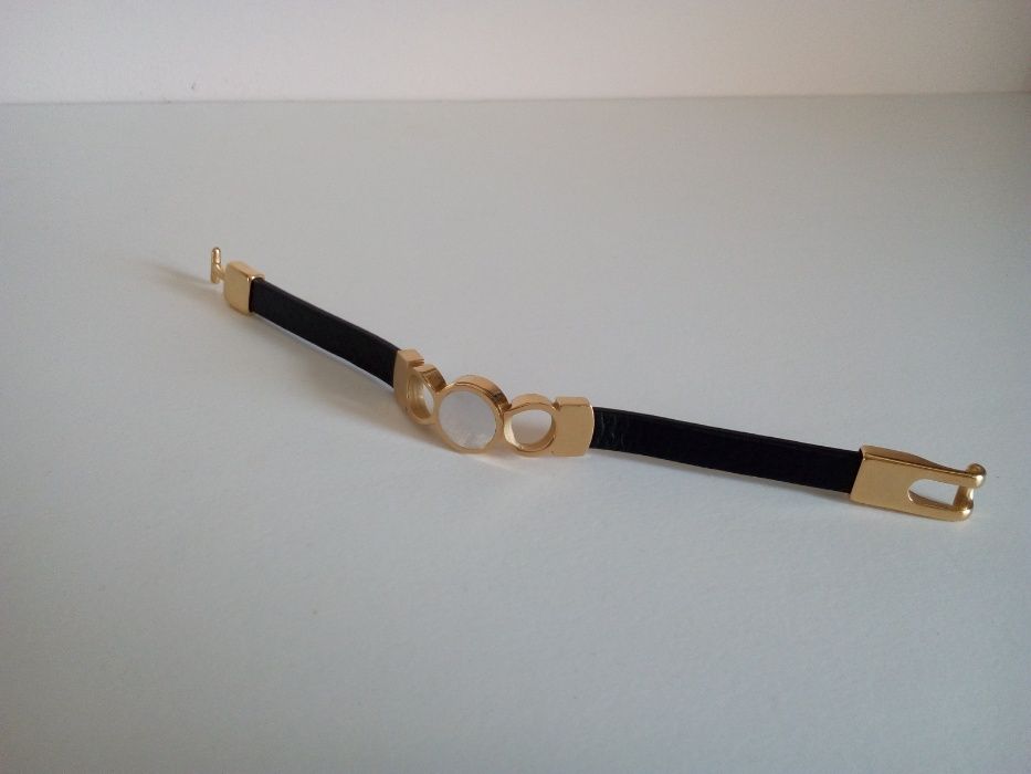 Pulseira em Aço