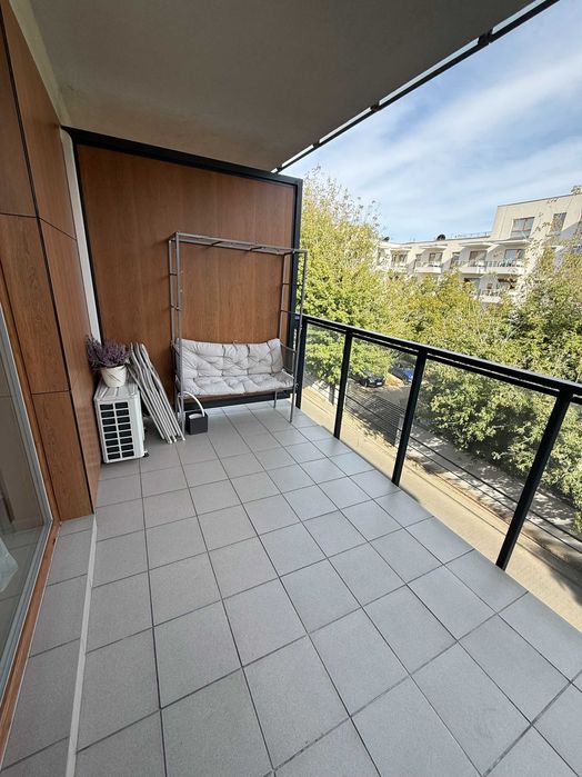 Nowoczesne 2 pokoje z balkonem blisko metra