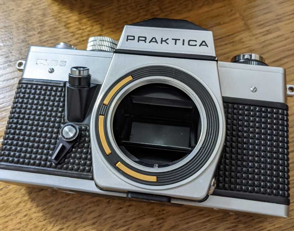 Praktica PLC3 з Pentacon 1.8/50