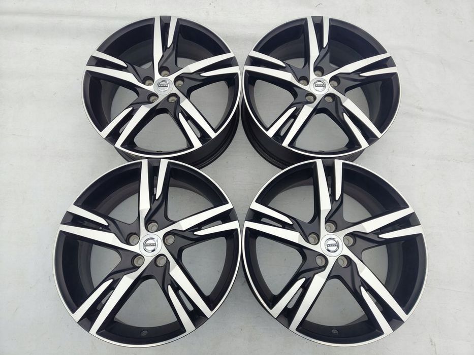 FELGI VOLVO XC40 XC60 II V90 CROSS COUNTRY R DESIGN 19 ORYGINAŁ 31423931