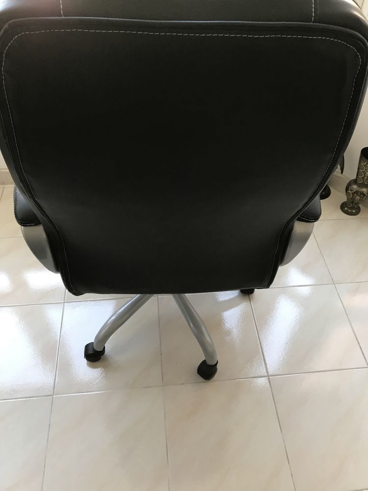 Cadeira executiva de escritorio