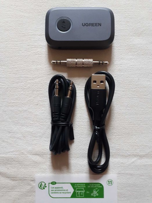 Bluetooth 5.3 приймач Ugreen CM596 з 3.5mm AUX виходом і мікрофоном