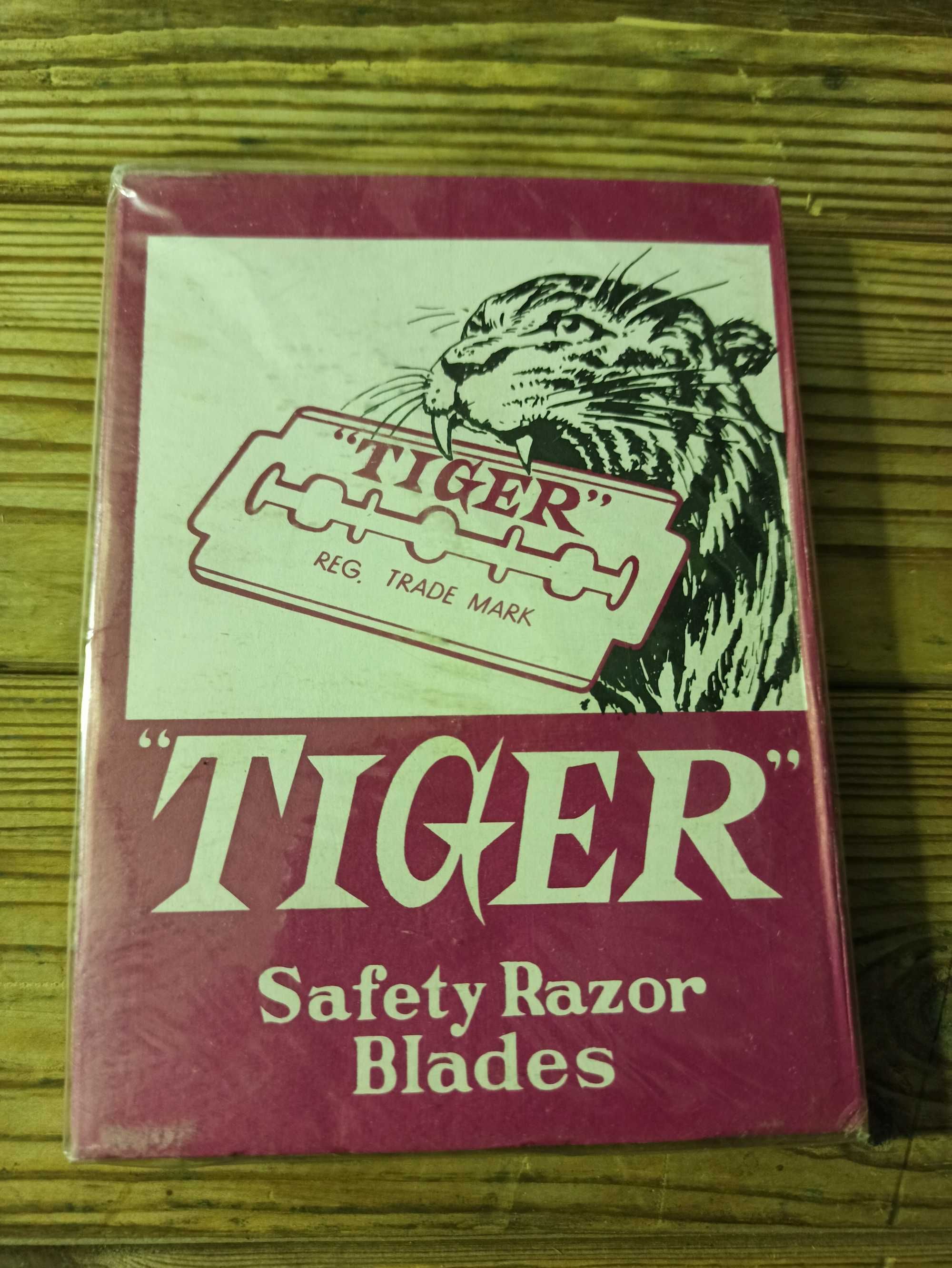 Лезвия тигр опаски