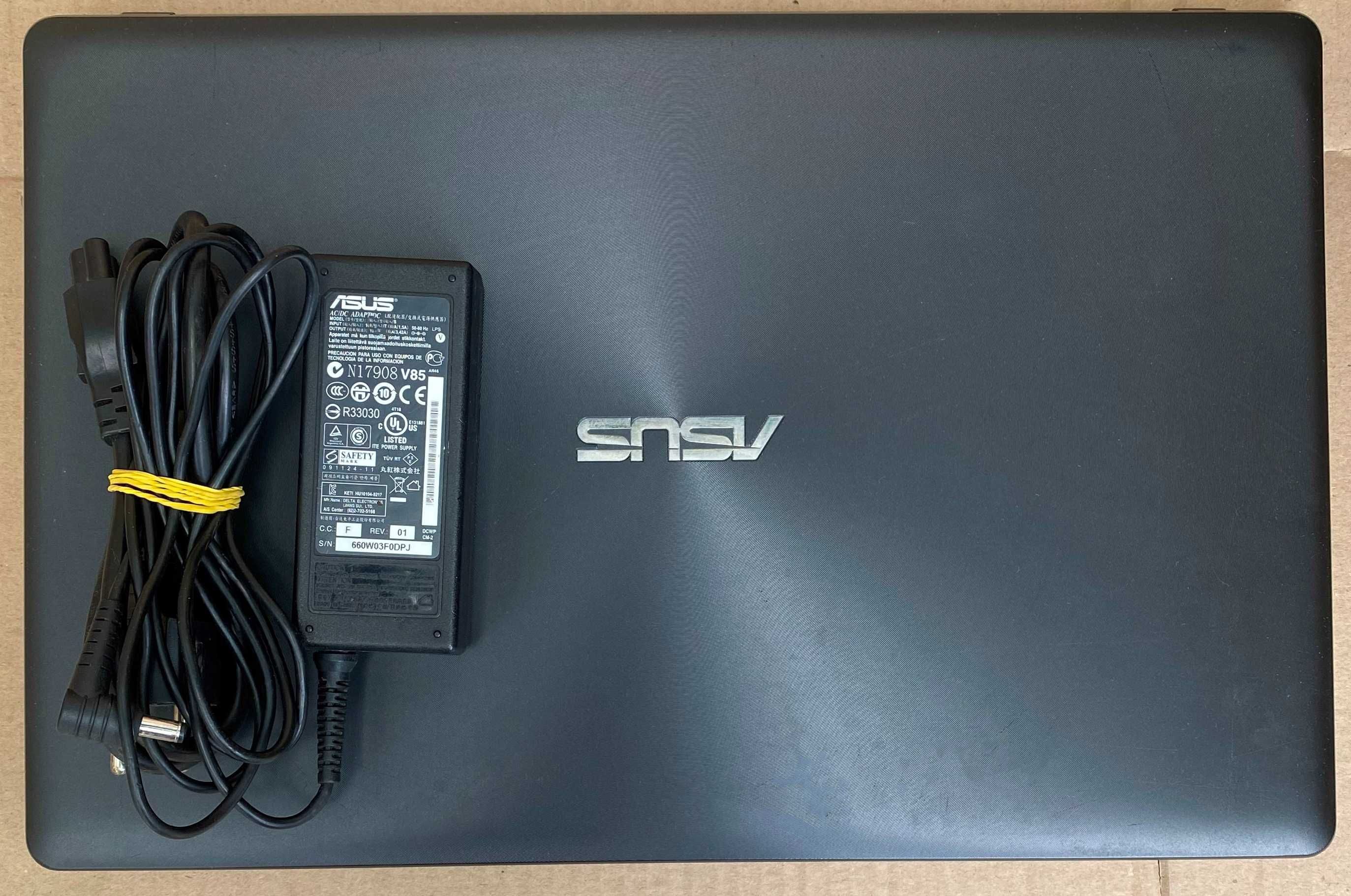Ігровий Ноутбук Asus X550V i3-3110M RAM 8Gb HDD 750Gb GeForce 720M 2Gb