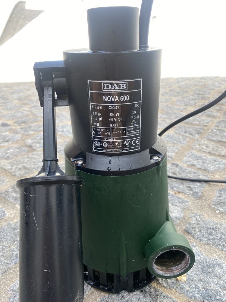 bomba de agua DAB Nova 600