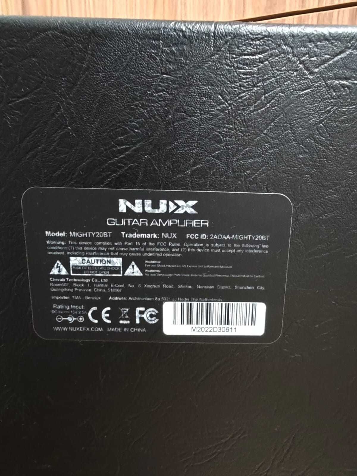 Gitara CORONA + wzmacniacz NUX MIGHTY20BT