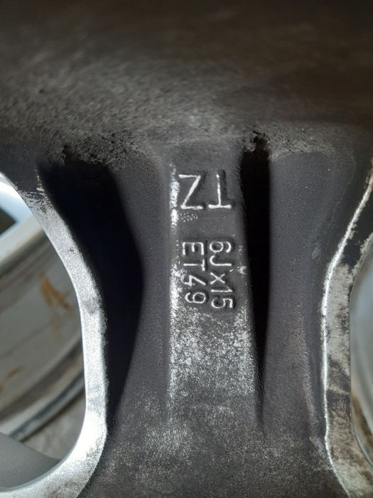 (051) Felgi 15" 5x110 ET 49 6j - Opel