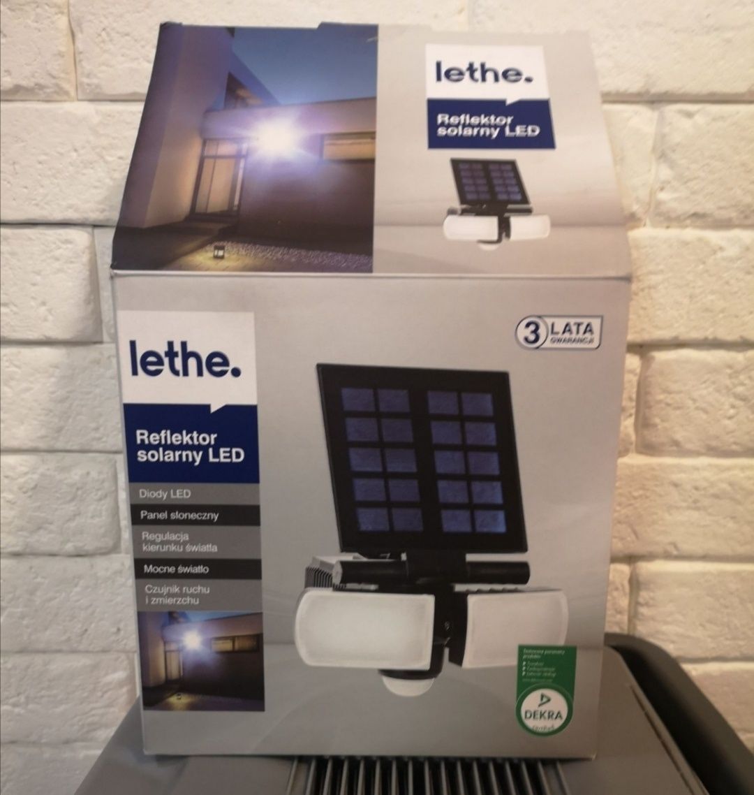 Lefrektor led solarny