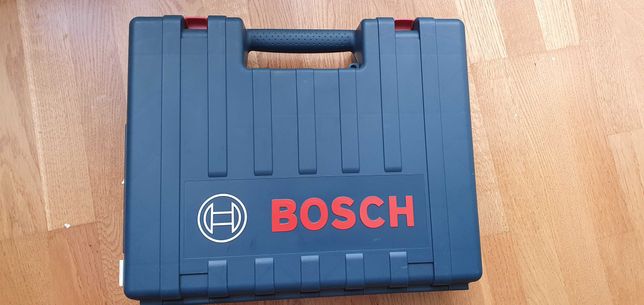 Болгарка (угловая шлифовальная) Bosch GWS 11-125 CIE Professional BOX