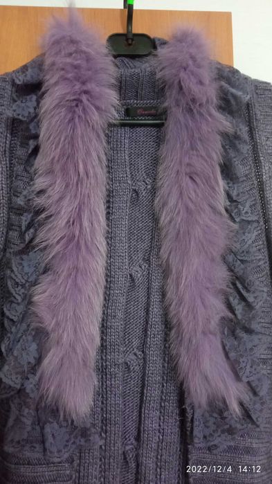 Жилет в'язаний з хутром