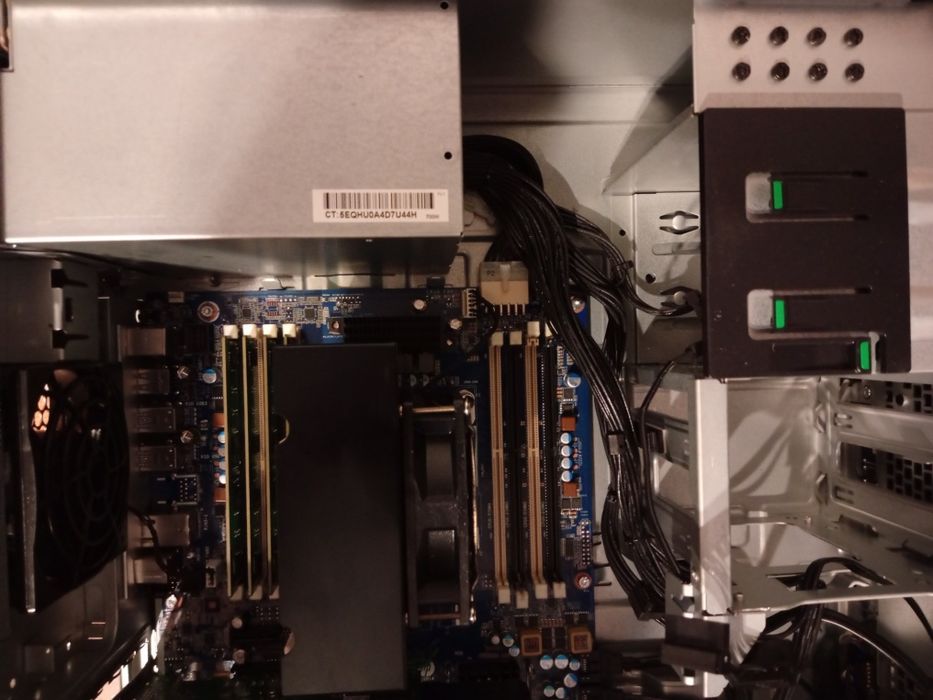 HP Workstation Z440 XEON E5