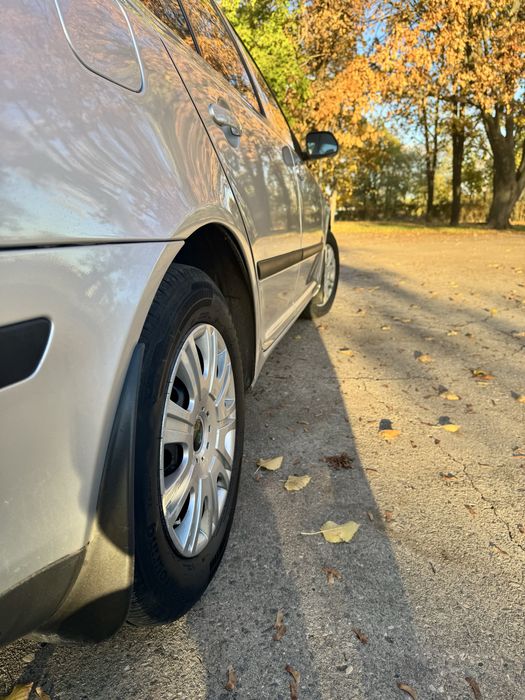 Продам Шкода А5 ( 1.6 газ/бензин )