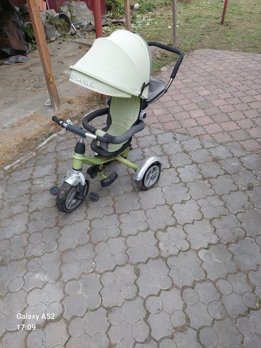 Продаётся трёхколёсный детский велосипед