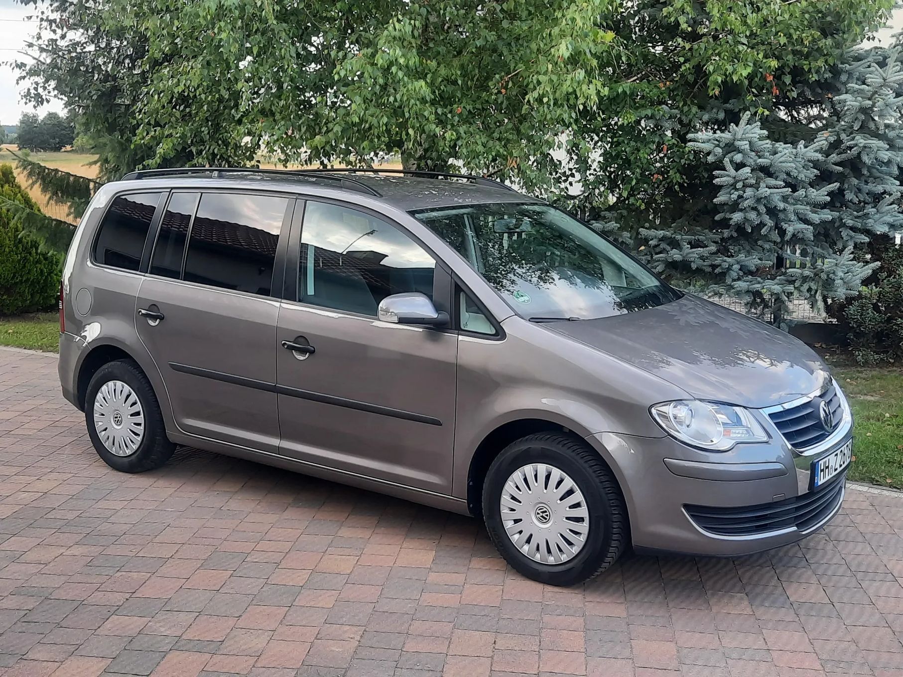 Volkswagen Touran 1.6 Conceptline