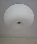 Lampa pokojowa typu ufo