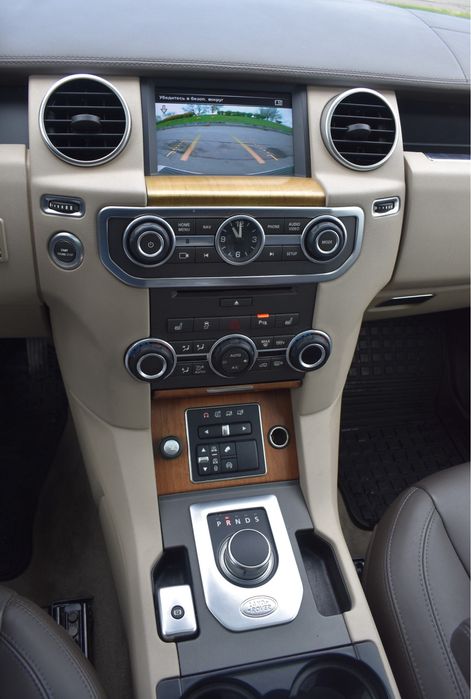 Land Rover Discovery 4 покоління 2015