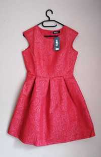 NOWA Czerwona sukienka 38 Moon Collection