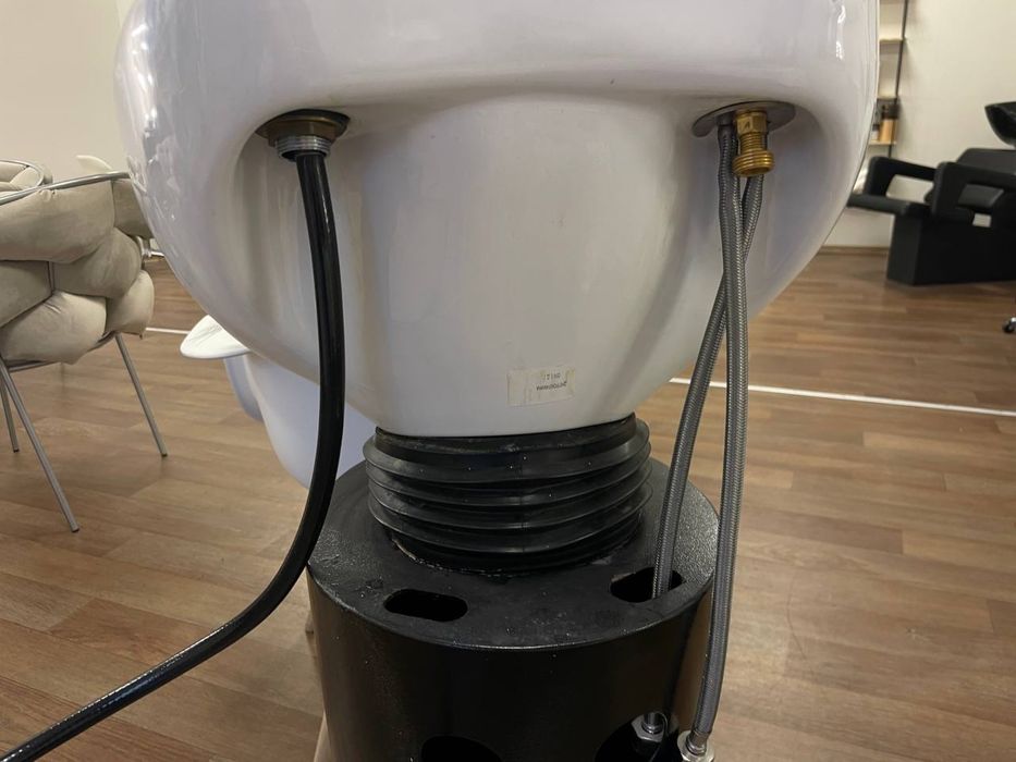 Перукарська мийка