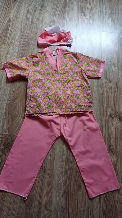 Strój lekarza/lekarki 3-5l