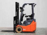 TOYOTA 7FBEST10 Электрический погрузчик трехопорный