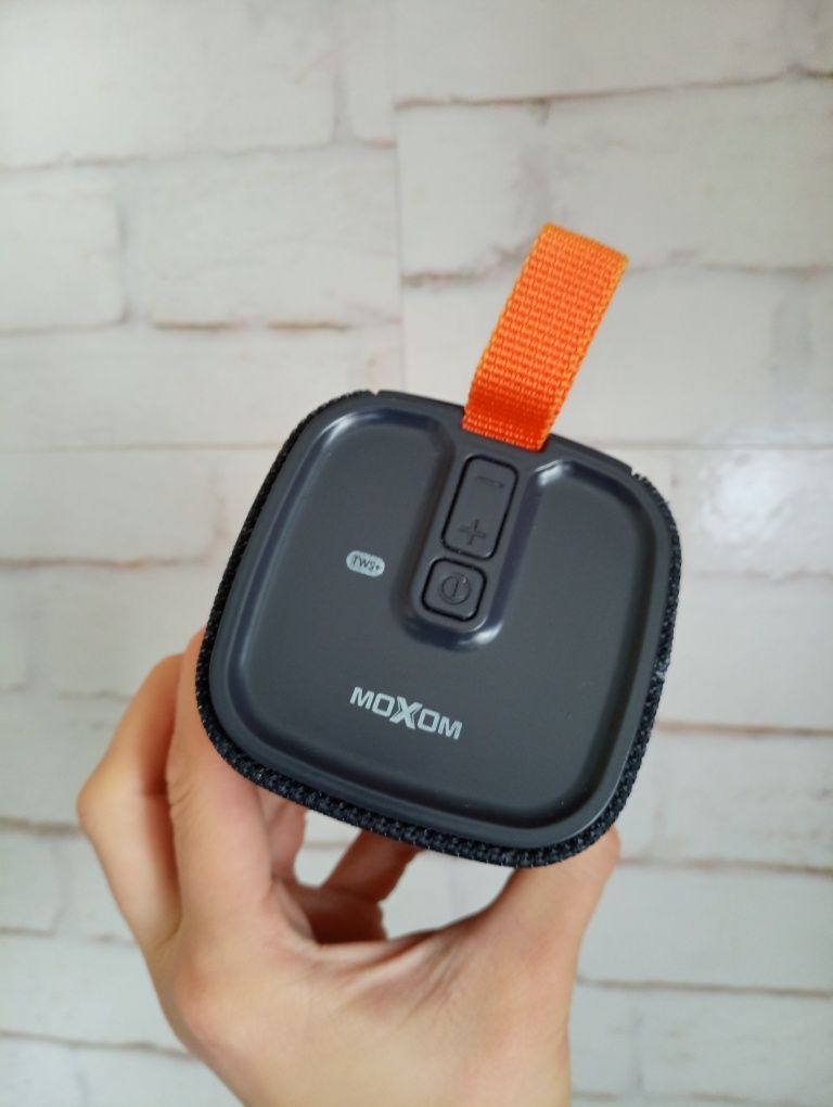 Колонка Bluetooth MOXOM MX-SK08 черный