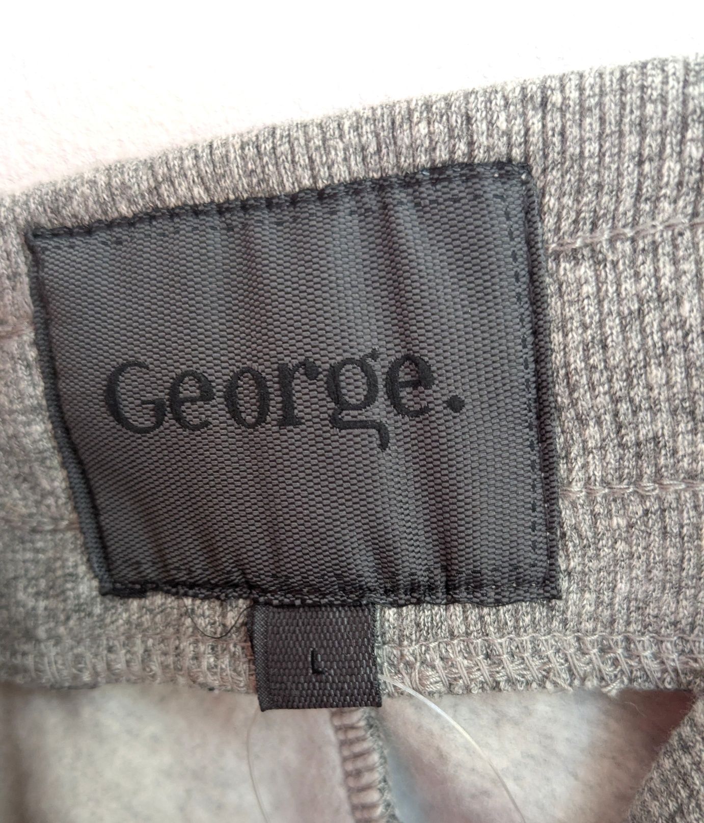 Spodnie dresowe George szare rozm. L