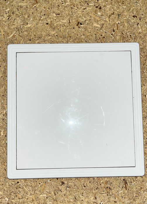 Drzwiczki rewizyjne białe plastikowe 315 x 315 mm