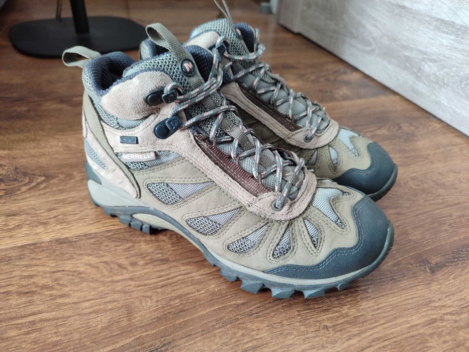 Ботинки Merrell Waterproof 39р. стелька 25,5 см.