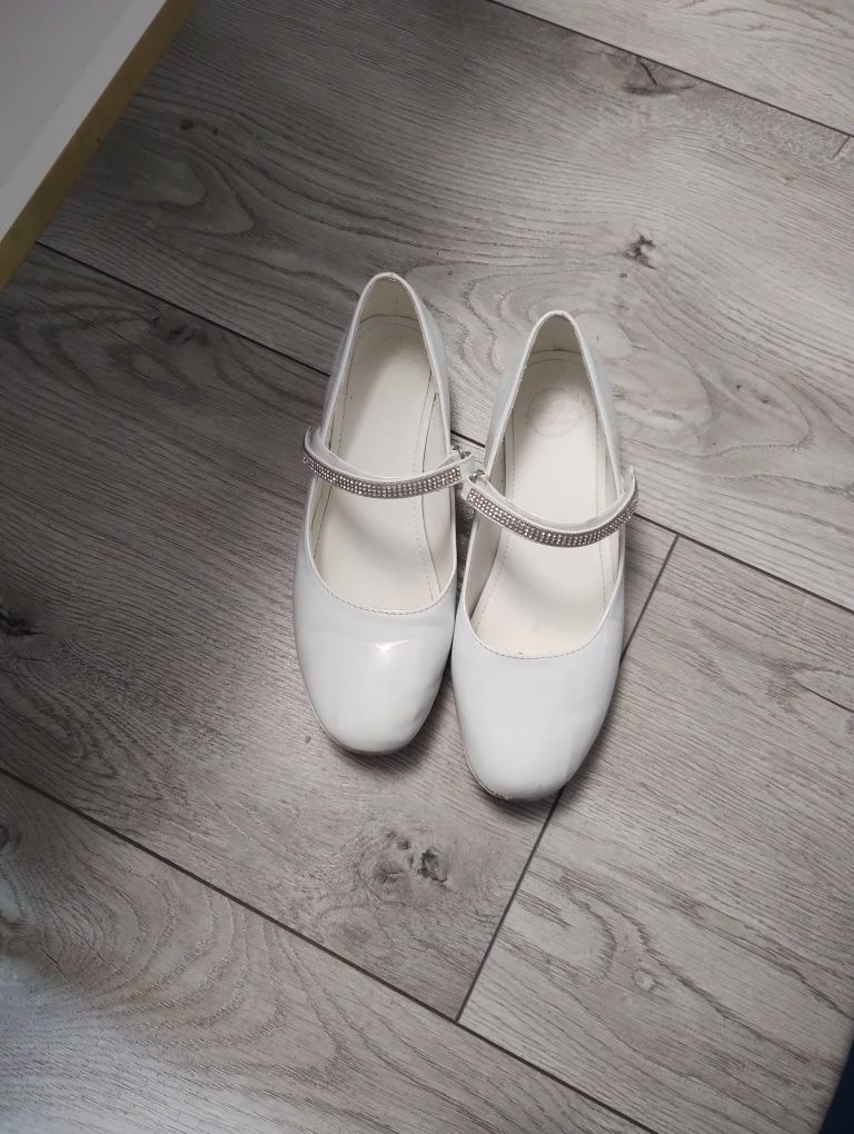 Buty komunijne 37 cool club (smyk)