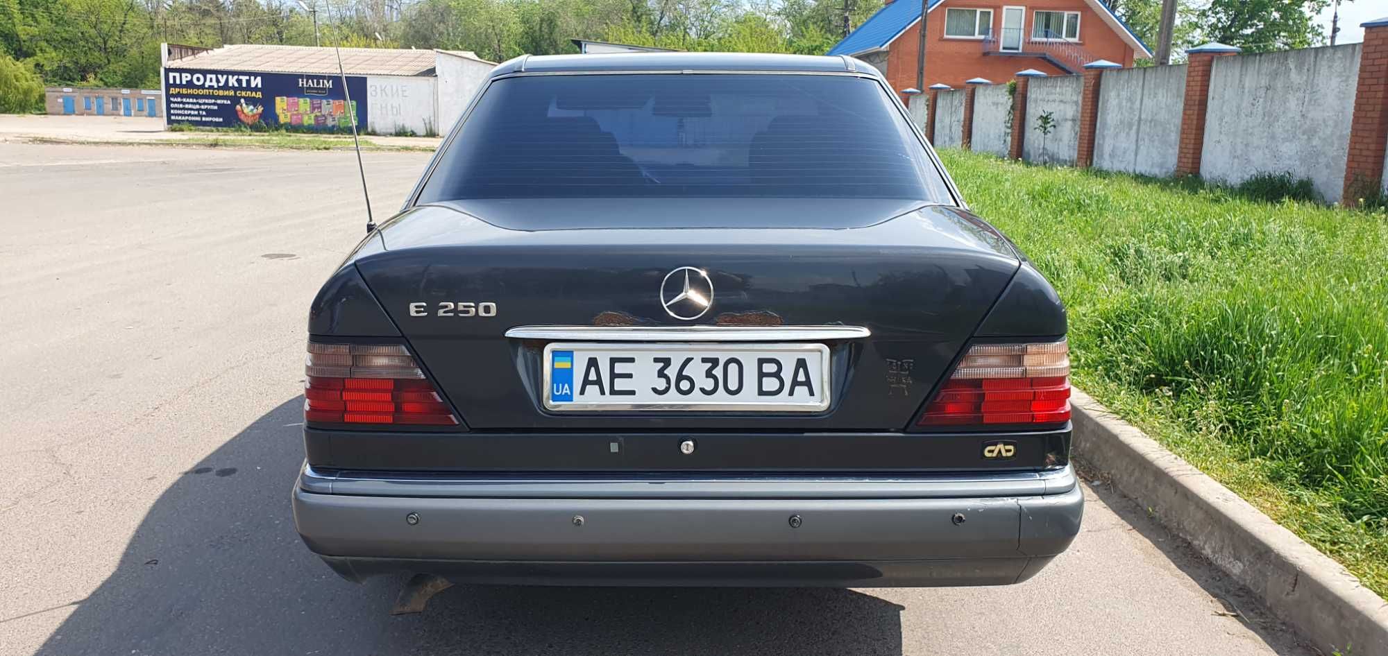 Mercedes-Benz E-Class 1995 W124