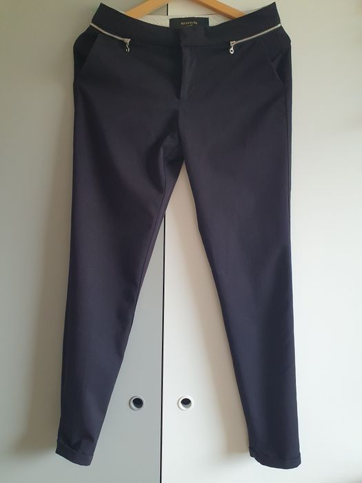 Reserved spodnie wizytowe czarne rozmiar 34