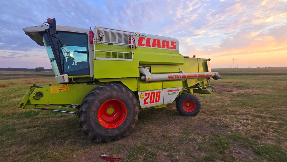 Комбайн claas mega 208 lexion