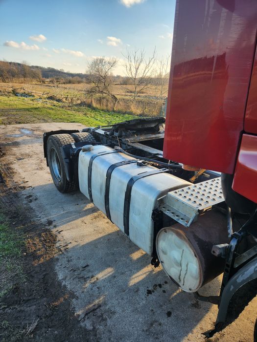 RENAULT Premium DXI440