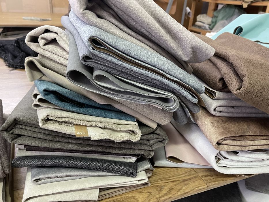 Тканина меблева куски велюр і кож зам